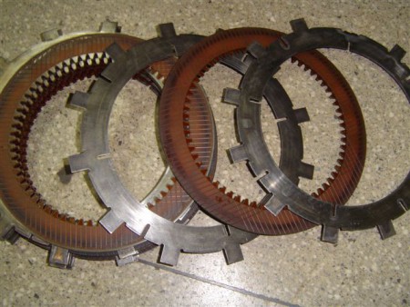 PACOTES DE DISCOS DE TRANSMISSÃO PARA CAIXAS AUTOMÁTICAS